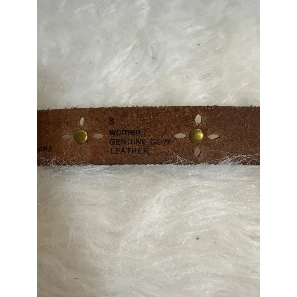 Gap Belt Womens Small Y2K Brown Floral Cutout Studded Leather Excellent